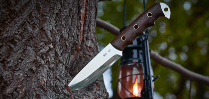 Outdoor knives, hunting knives